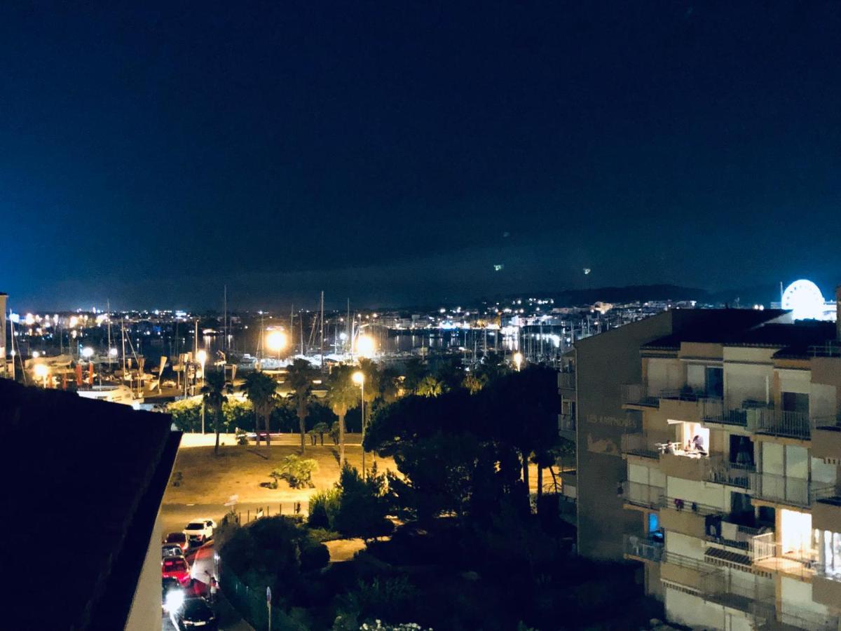 Grand Appartement Proche Port Et Plages, 6 A 8 Pers, 3 Chambres, Climatise Agde Exteriör bild
