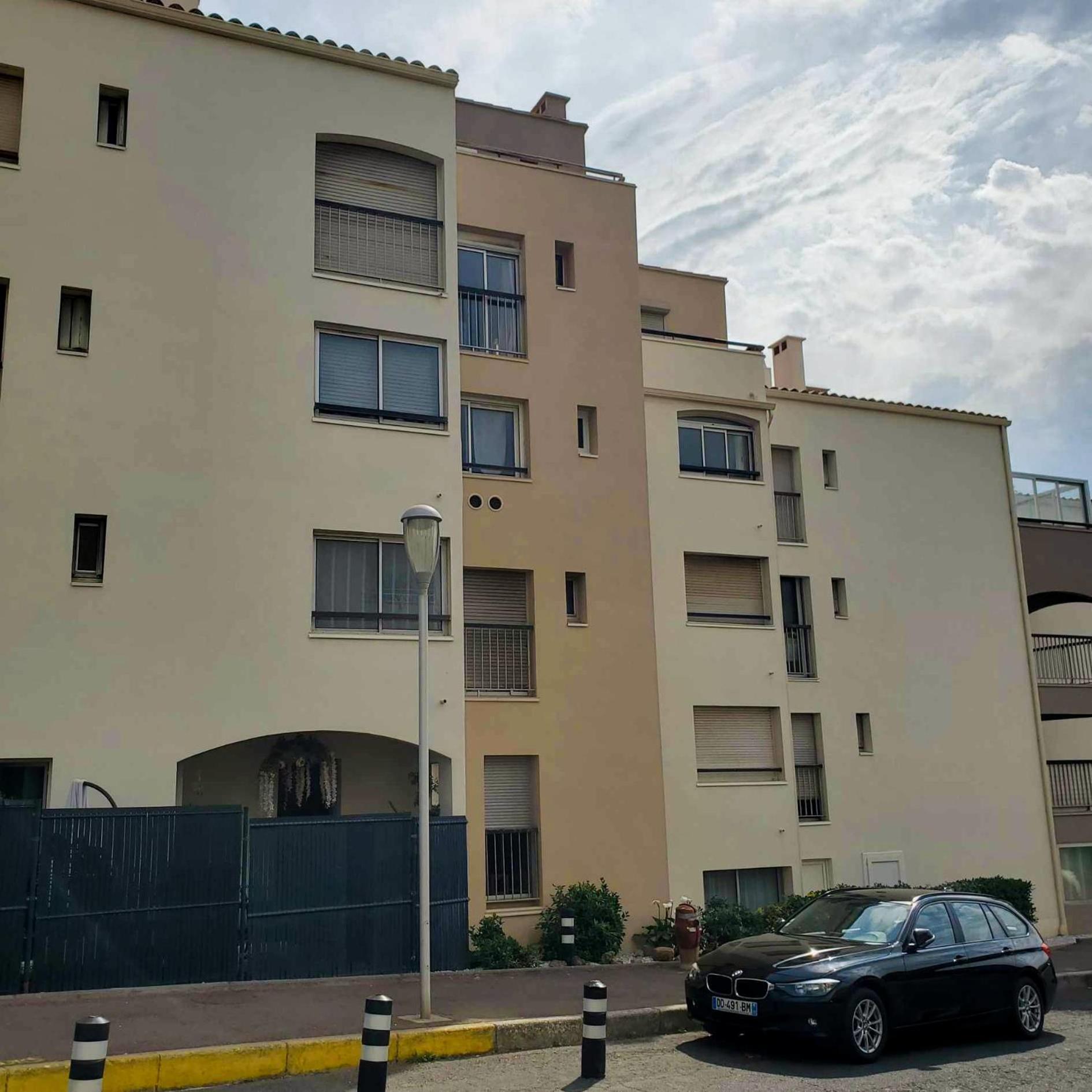 Grand Appartement Proche Port Et Plages, 6 A 8 Pers, 3 Chambres, Climatise Agde Exteriör bild